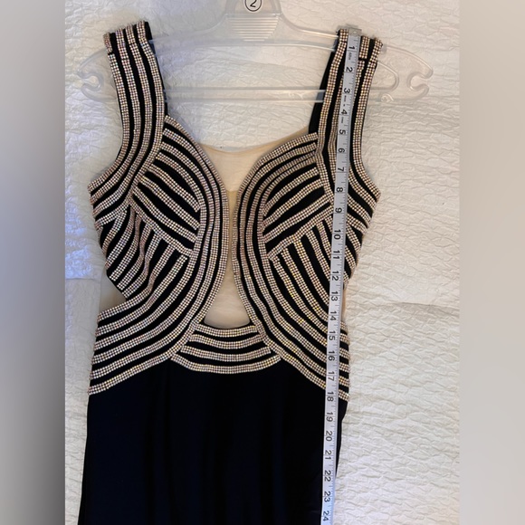 Black Jovani Prom Dress - Picture 8 of 15